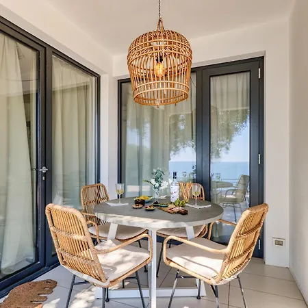 Villaggio Balzi Rossi