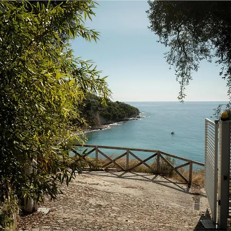 Villaggio Balzi Rossi Holiday home Grimaldi (Liguria)