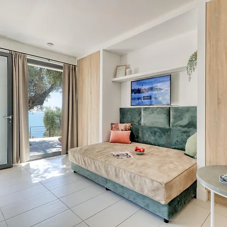 Villaggio Balzi Rossi Tatil Evi *
